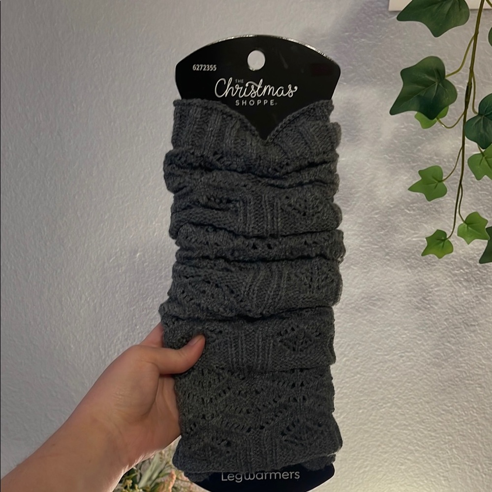 Hobby Lobby Christmas Shoppe Gray Leg Warmers